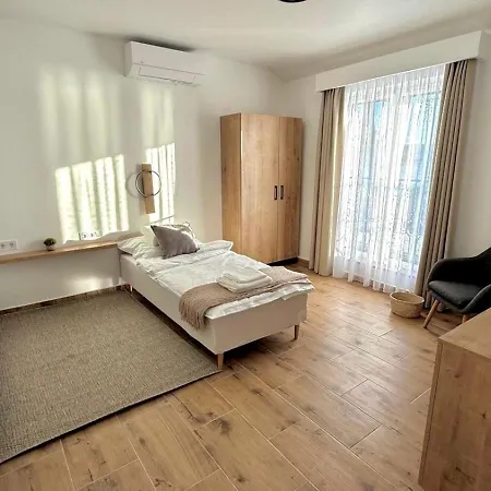 Holiday home Tj Nyaralo *