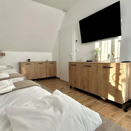 Tj Nyaralo Holiday home